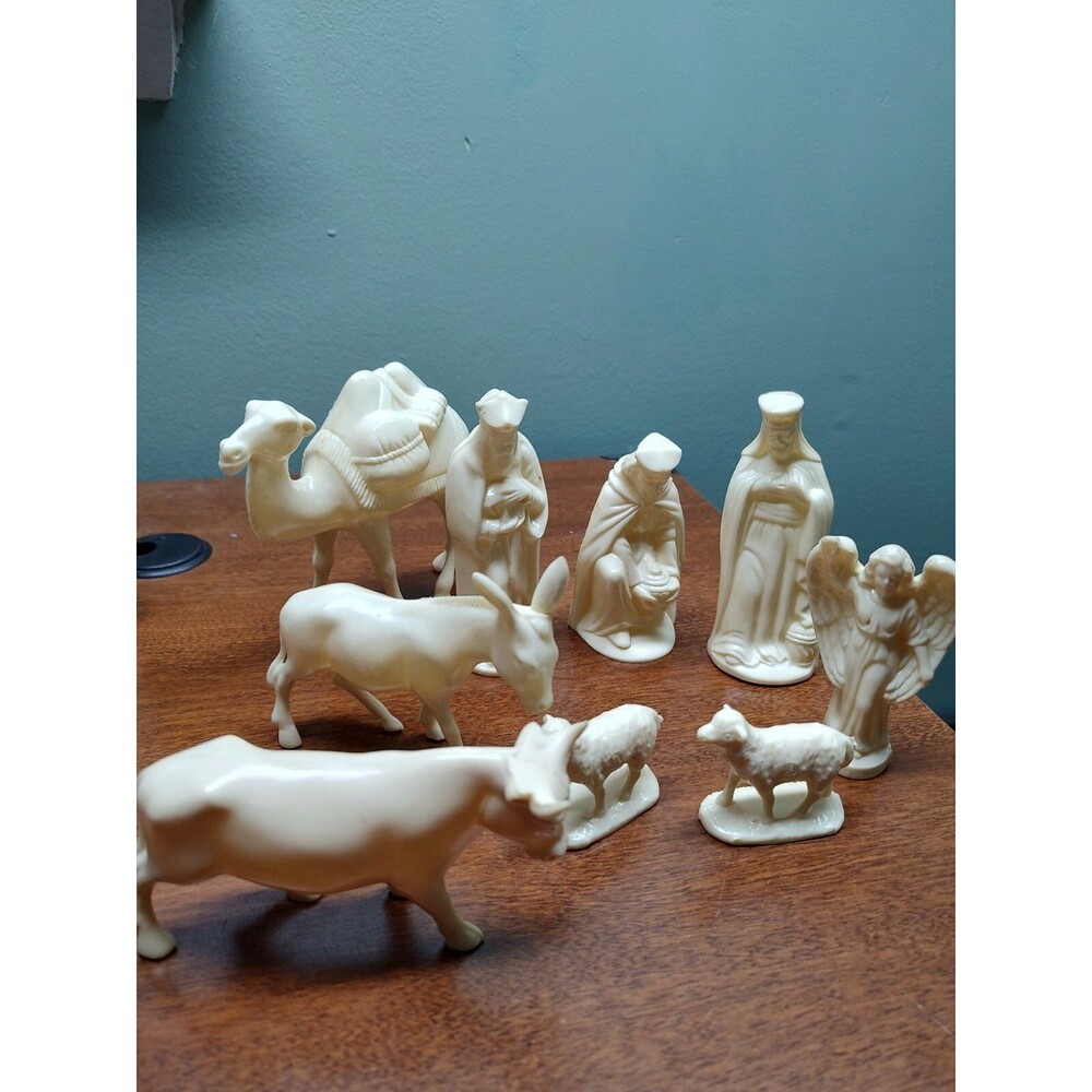 Vintage Nativity Hard Plastic White Christmas Decor Wisemen Angel Animals 4.5"